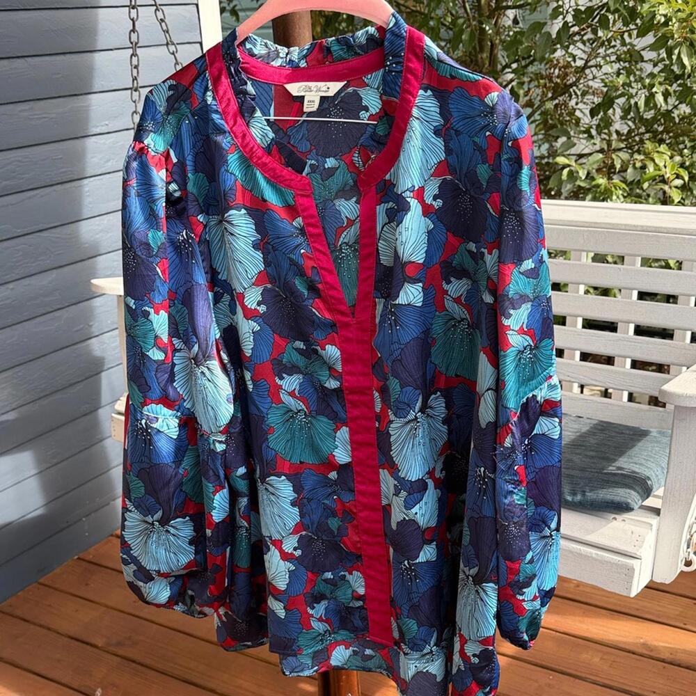 The Pioneer Woman Vibrant Red and Blue Floral Blouse, XXXL